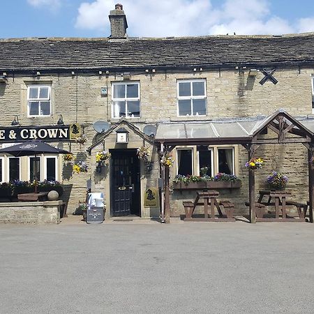The Rose And Crown Hotel Huddersfield Kültér fotó